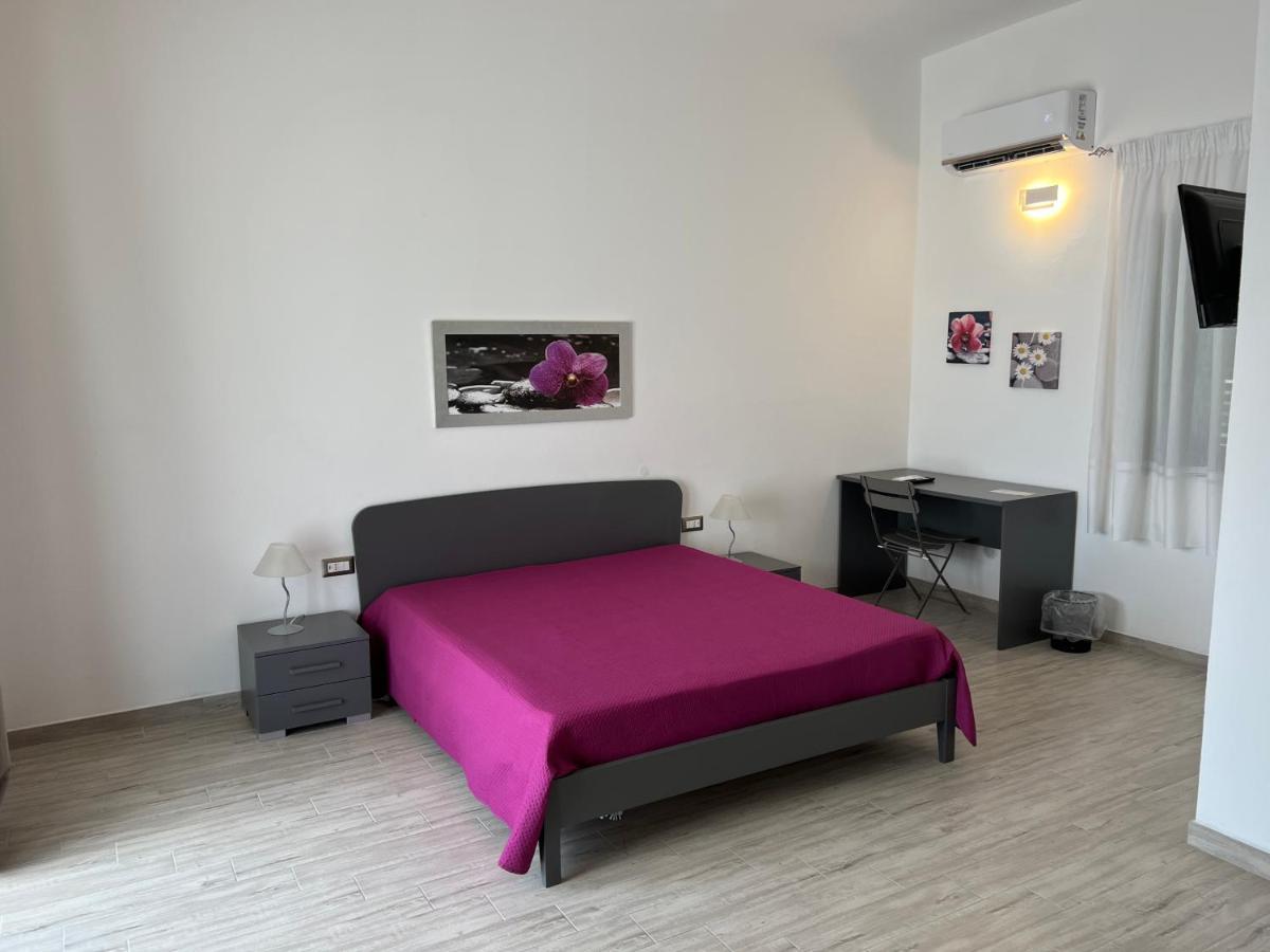Residenza Giulia Hotel Scanzano Jonico Bagian luar foto